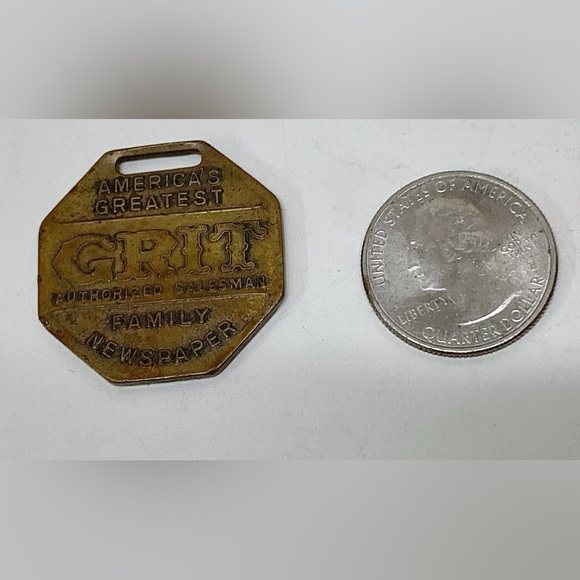 1930s Vintage Octagonal GRIT Newspaper 8 Sided Good Luck Coin - Picture 9 of 10